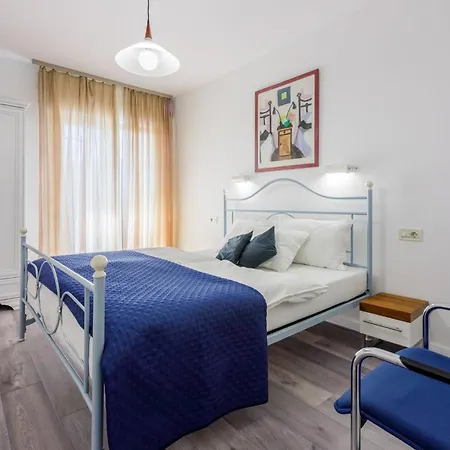 Nena Apartment