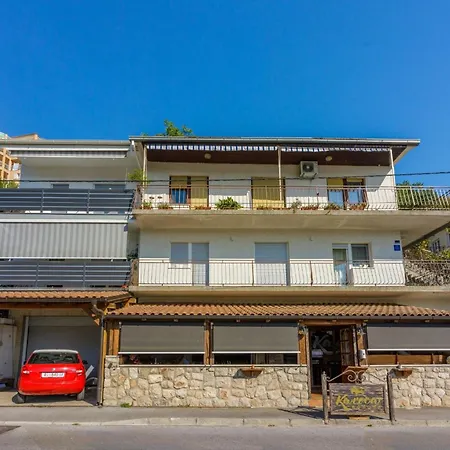 Nena * ツリクヴェニツァ